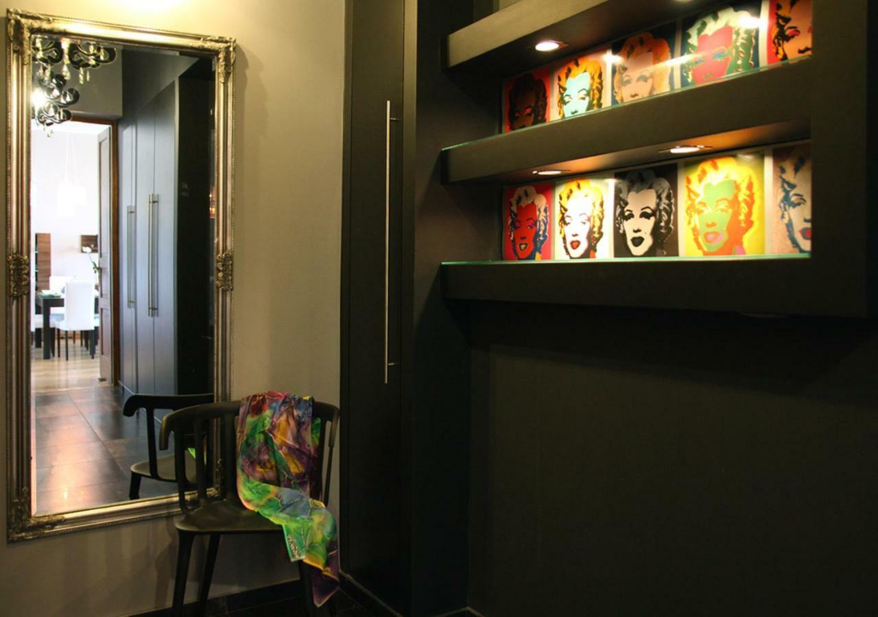Marilyn Apartment Lodź Bagian luar foto